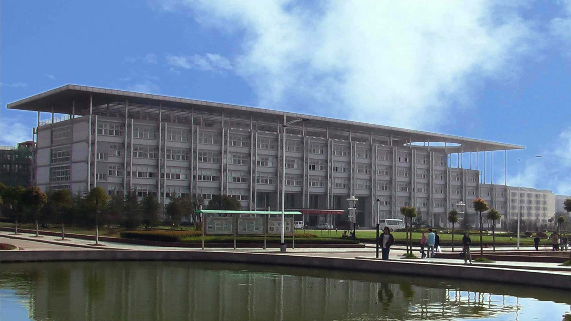 武漢軟件工程職業(yè)技術(shù)學(xué)院